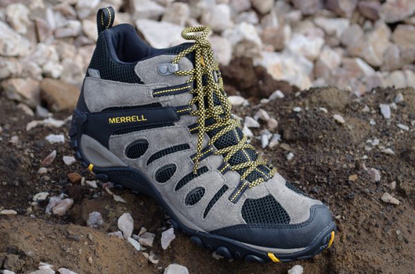 Men's Merrell Onvoyer Hiking Boots