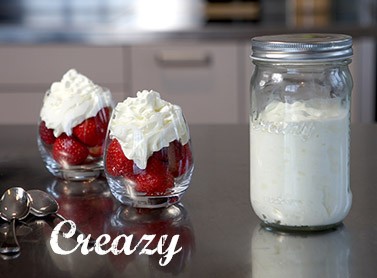 Yummy homemade whipped cream in minutes