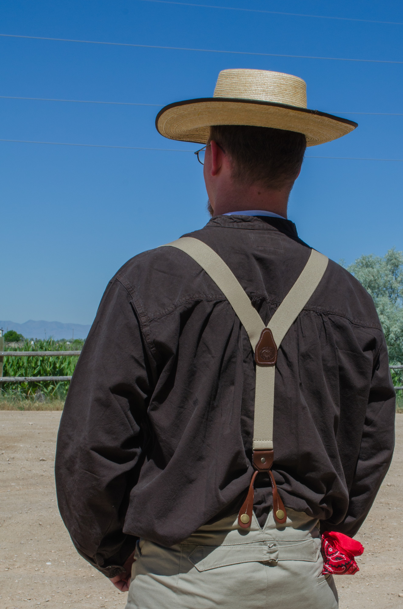 Men's Western Pioneer Costume